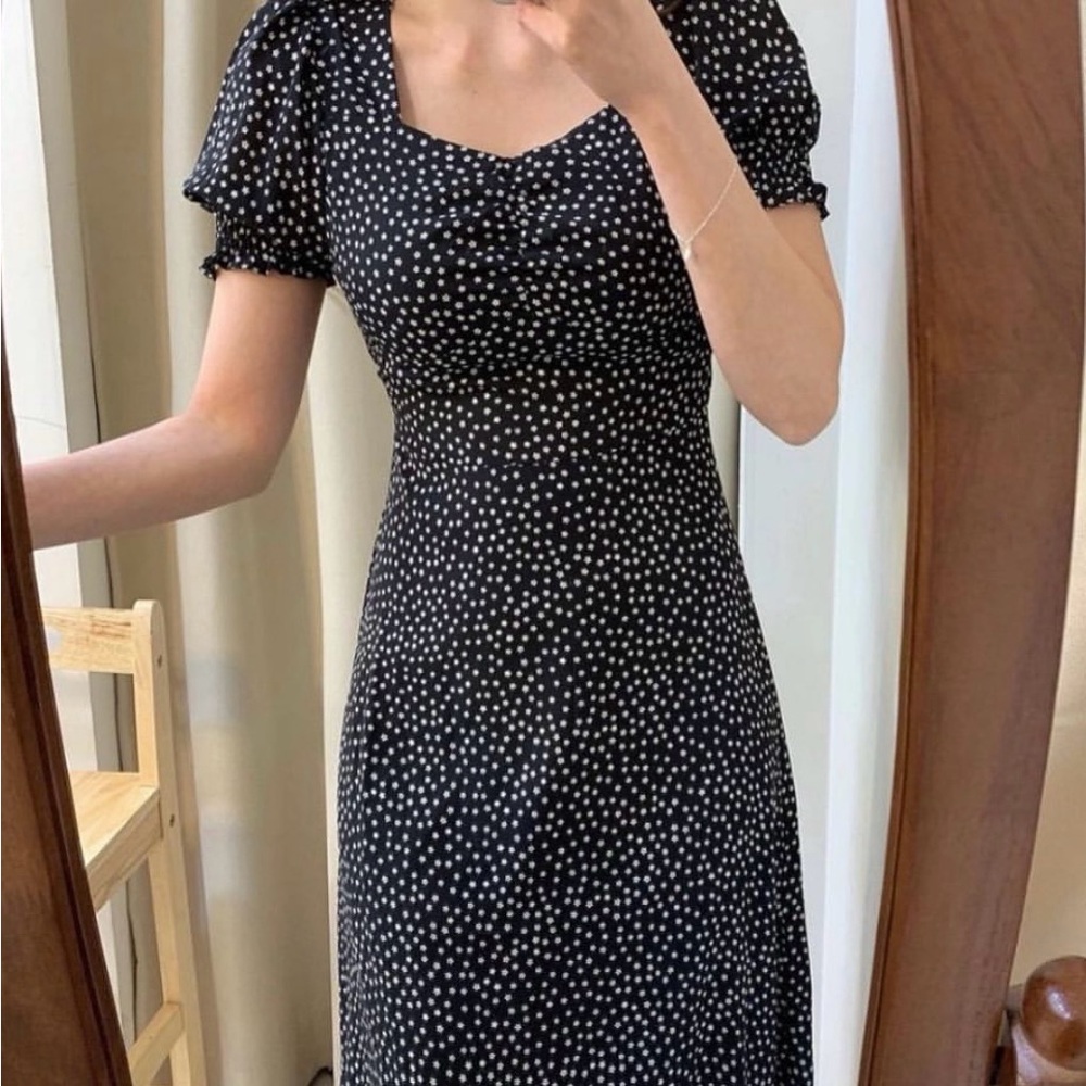 Brand new beautiful trendy dresses